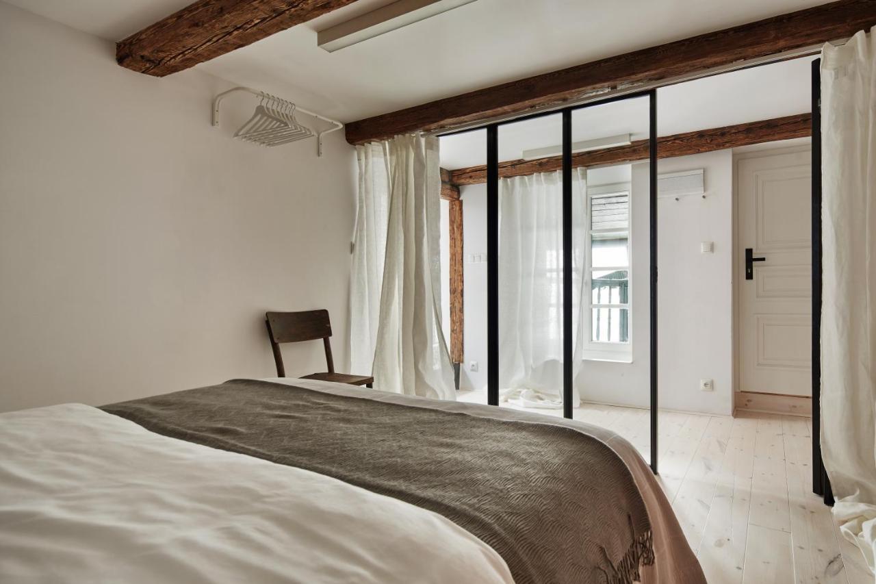 Apartamento Old New - Prime Location On Main Square Cracovia Exterior foto
